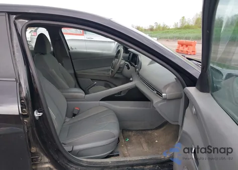 2021 Hyundai Elantra Sel from USA, damaged, VIN 5NPLM4AG1MH001123